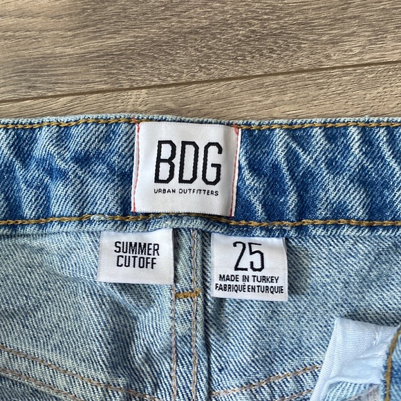 BDG urban outfitters summer cutoff jean shorts - Picture 3 of 4
